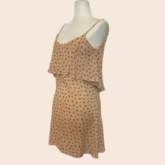 Revolve Blu Moon Cream Floral Rose Print Summer Lovin Mini Dress Size XS - Picture 5 of 11
